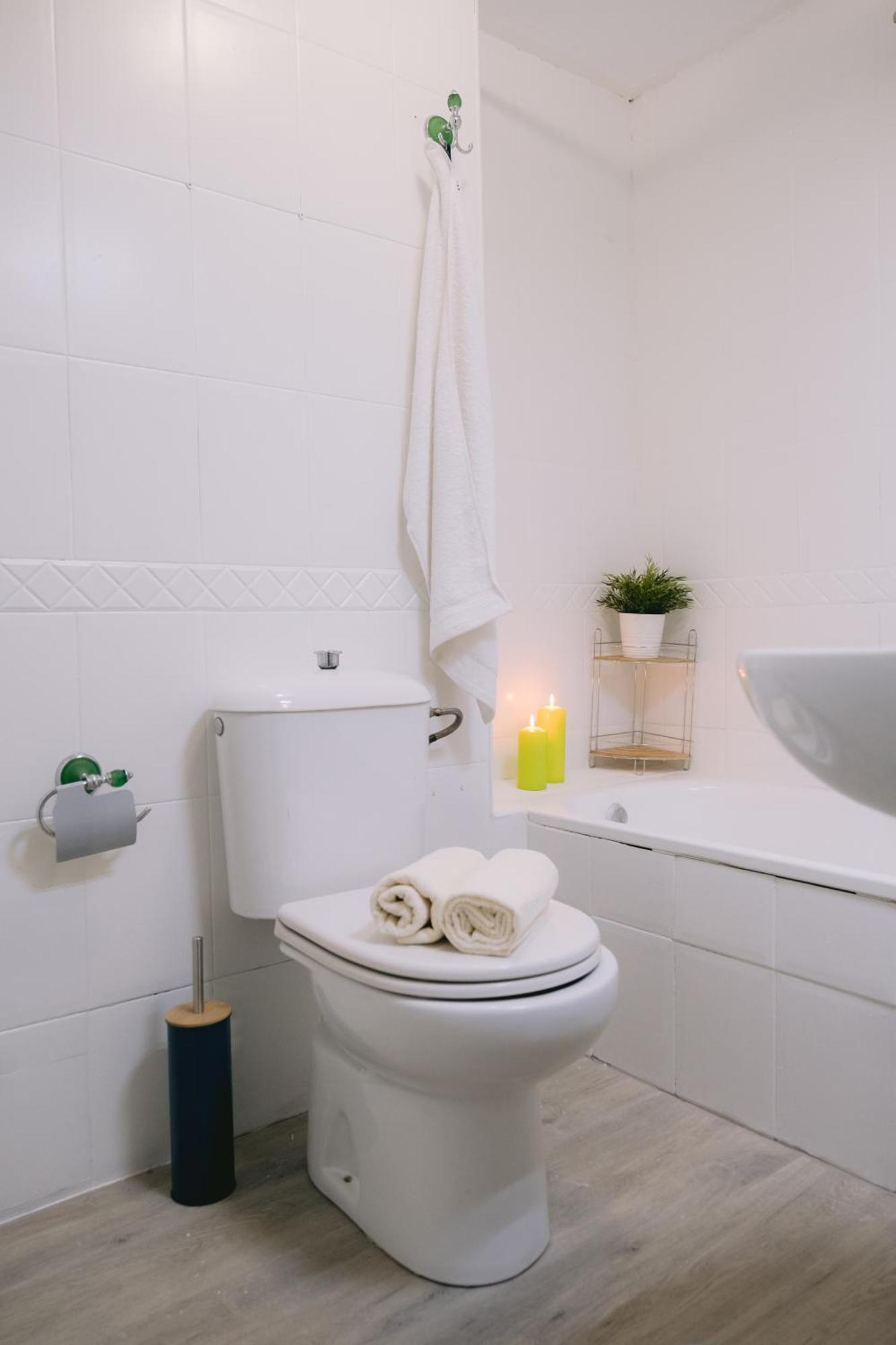 Piso Compartido Delyrent, Renfe Hotel Jaen Luaran gambar