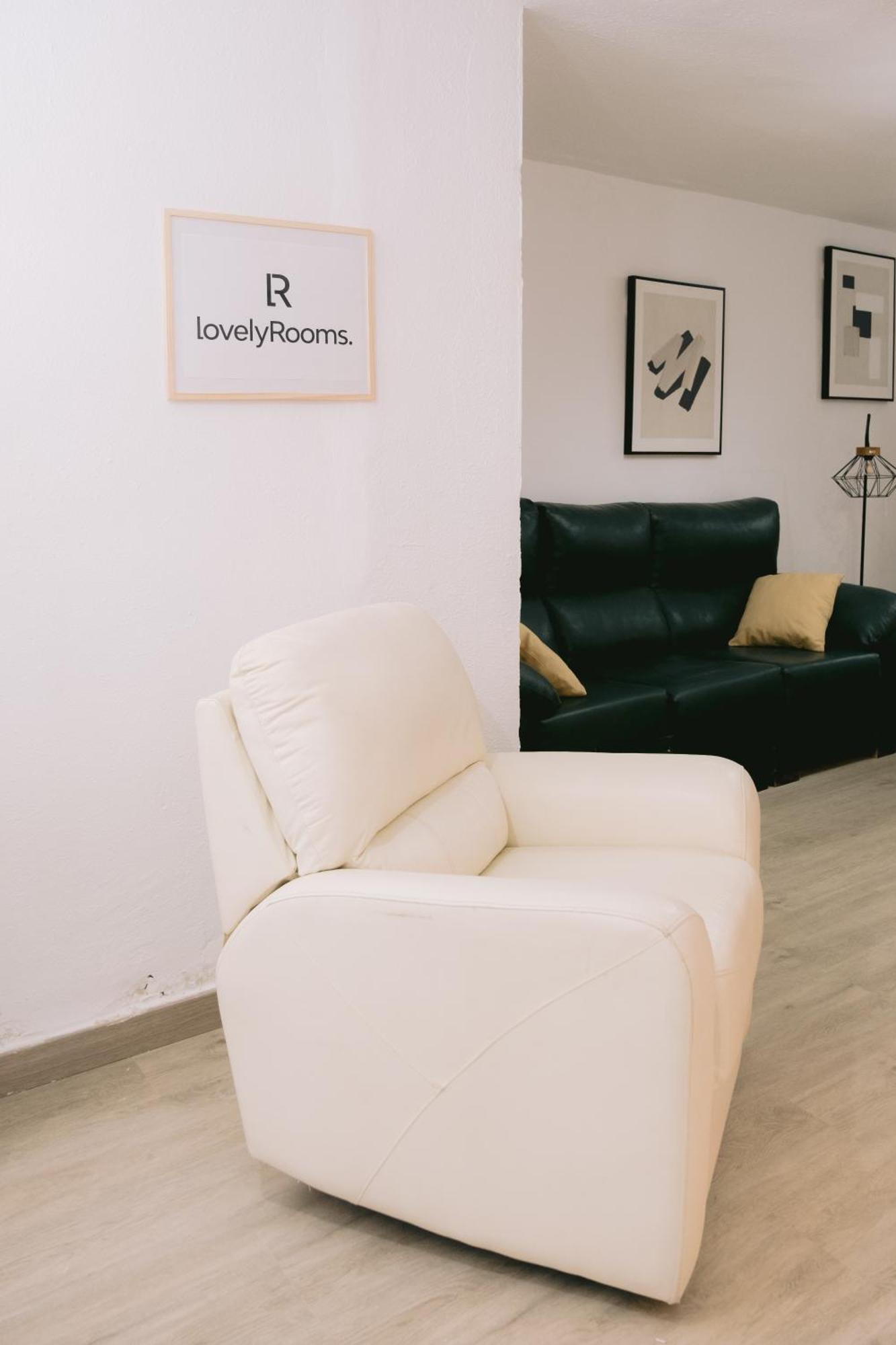 Piso Compartido Delyrent, Renfe Hotel Jaen Luaran gambar